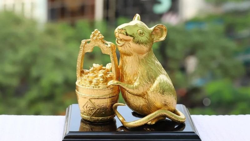 Tượng chuột phong thủy may mắn, chiêu tài cho người tuổi Tý