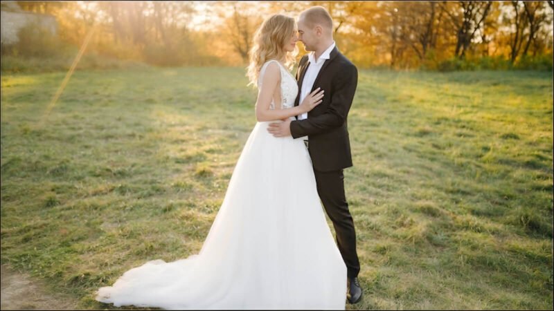 Nữ sinh 1994 lấy chồng tuổi nào thì hợp để viên mãn?