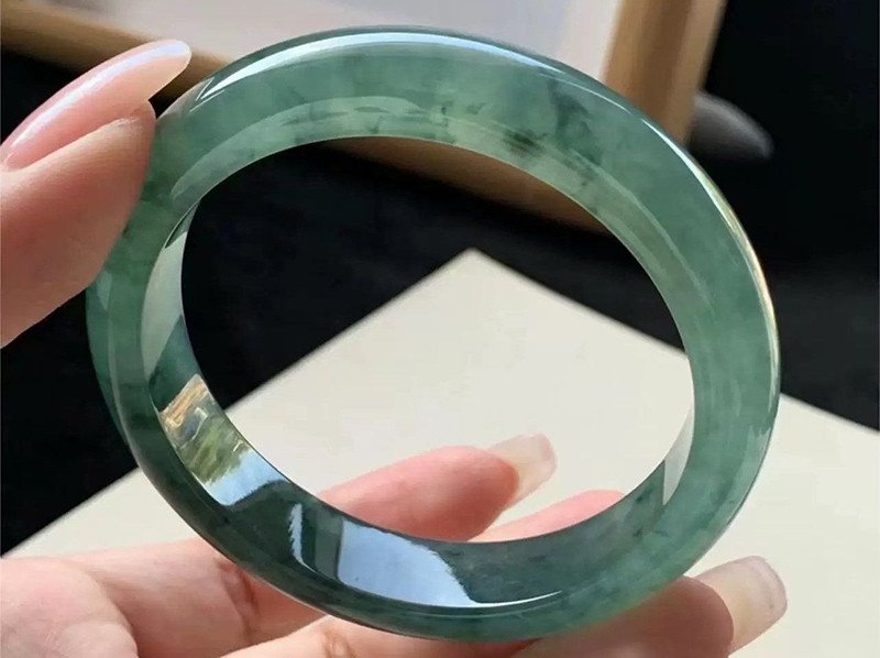 Vật phẩm phong thủy chiêu tài lộc cho tuổi Mậu Thân