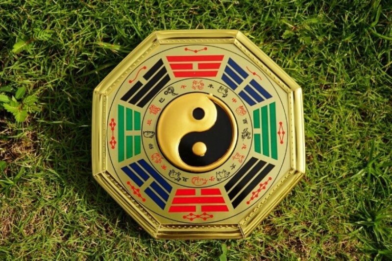 Thảm trải sàn hóa giải tà khí cho gia chủ Đinh Mão 1987