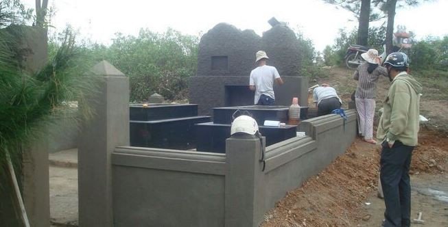 Lựa chọn đất, hướng và kích thước chuẩn phong thủy cho mộ phần