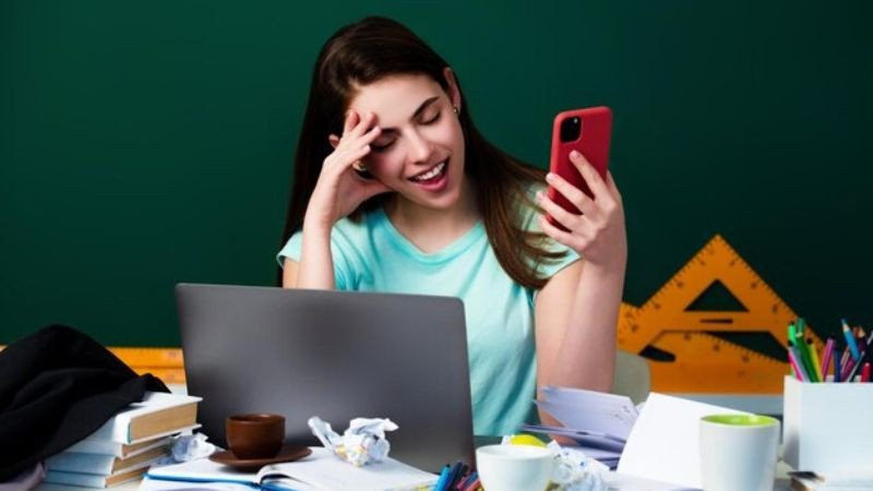 Bảo Bình 20/1 có thể gặp khó khăn trong việc tập trung