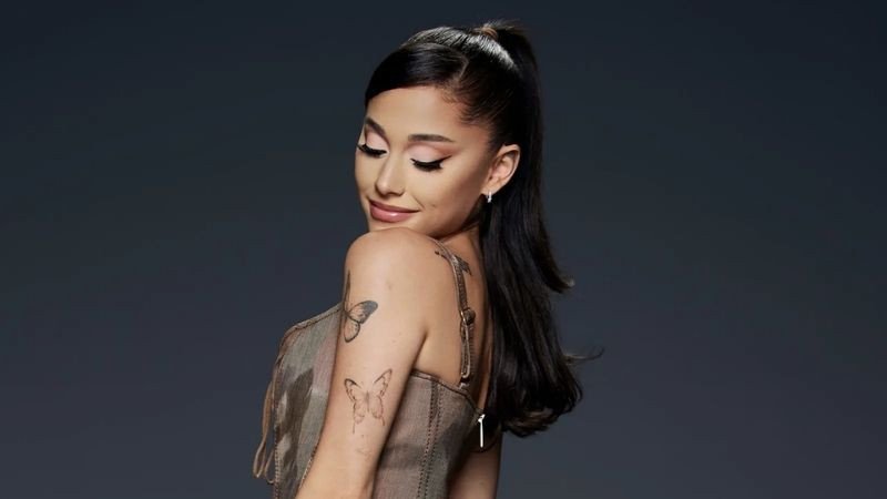 Ariana Grande thuộc Cung Hoàng Đạo Cự Giải