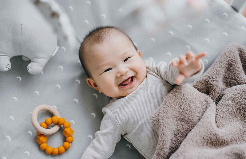 Tấm bản đồ sao dự đoán vận mệnh cho bé gái tuổi Tỵ sinh năm 2025.