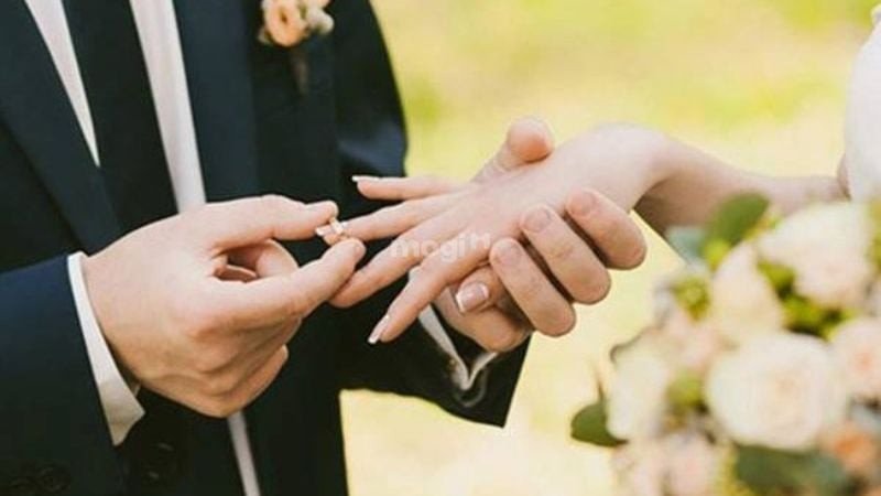 Vợ chồng nam 1983 và nữ Kỷ Tỵ 1989 bên nhau, minh chứng cho hậu phương vững chắc.