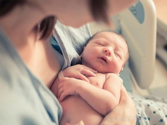 Con Gái Ẩn Tuổi Cha, Con Trai Ẩn Tuổi Mẹ Nghĩa Là Gì?