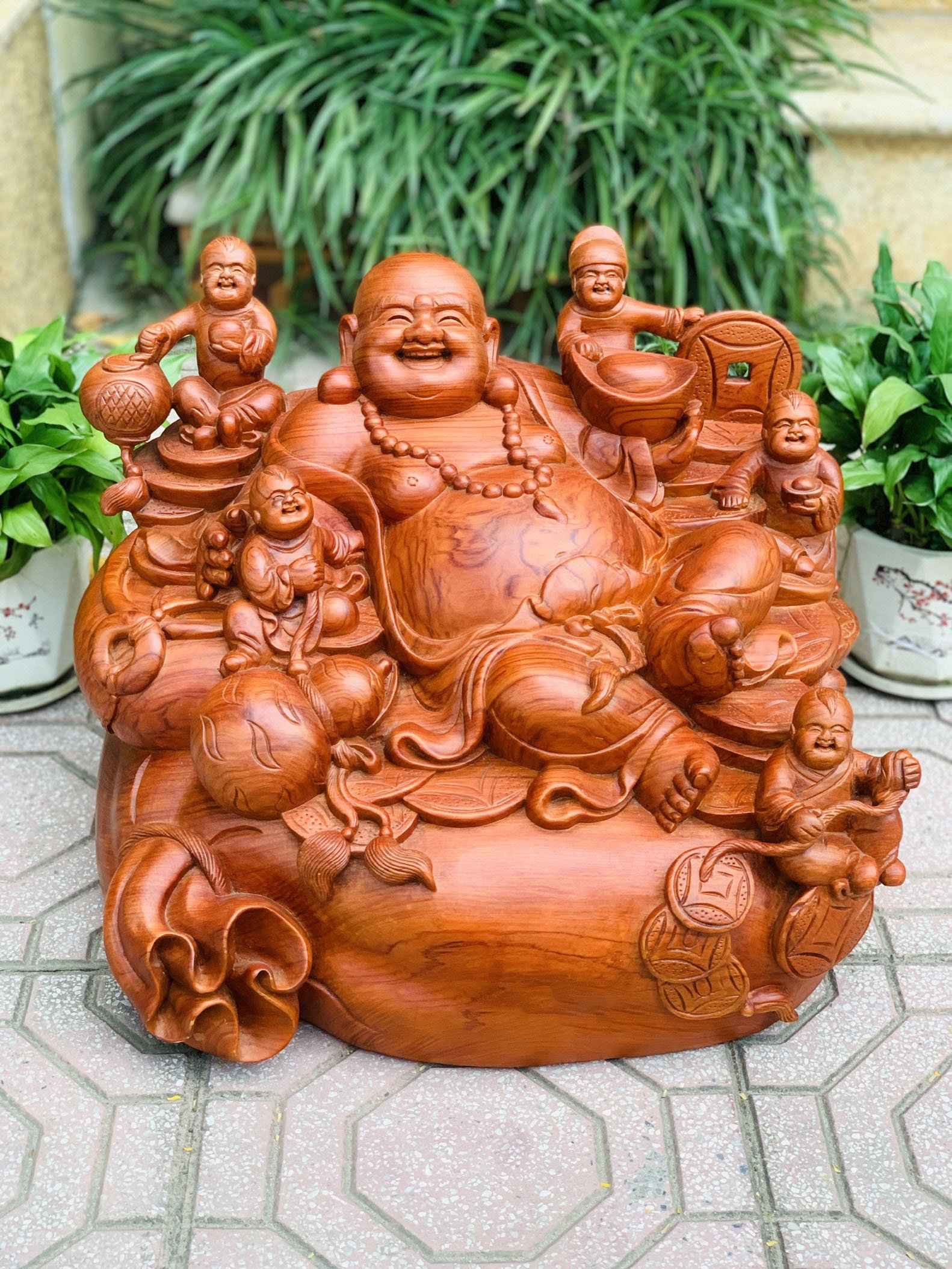 101+ hình ảnh Phật Di Lặc bằng gỗ và nhựa composite đẹp nhất 2021