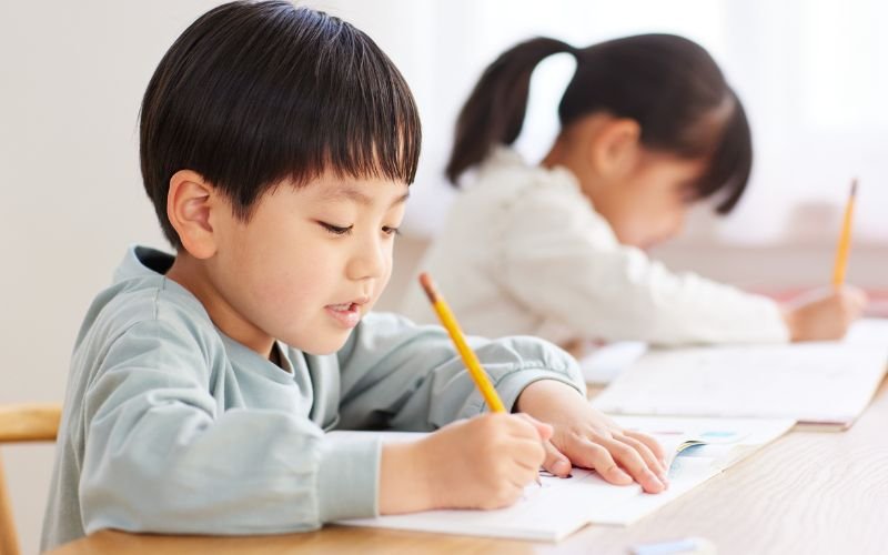 Tên Hưng Trong Văn Hóa Và Xã Hội Hiện Đại