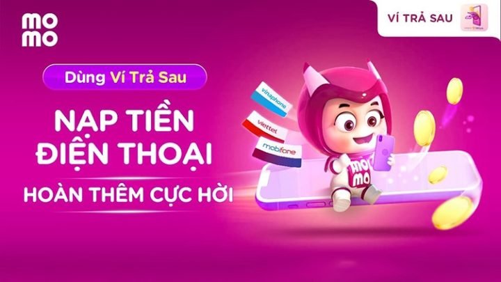 Giao diện ứng dụng MoMo hiển thị chức năng nạp tiền điện thoại và mua gói data, hỗ trợ liên lạc và kết nối internet