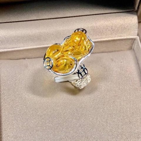 Nhẫn đính đá Tỳ Hưu