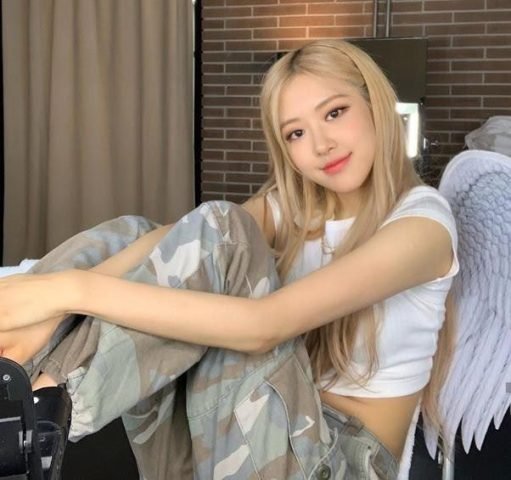 Kiểu tóc dài nhuộm sáng cho Kim Ngưu