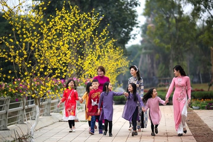 Ngày xuất hành tốt trong tháng lịch âm tháng 8 năm 2024