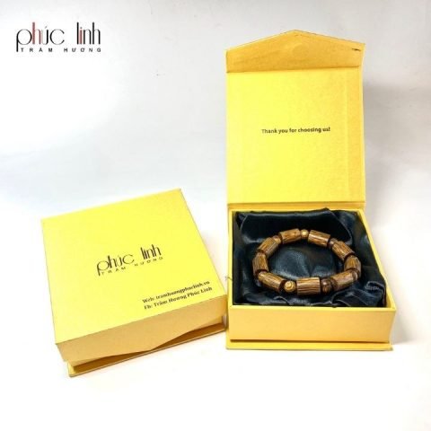 Trầm Hương Phúc Tử Vi: Bí ẩn may mắn và vận mệnh