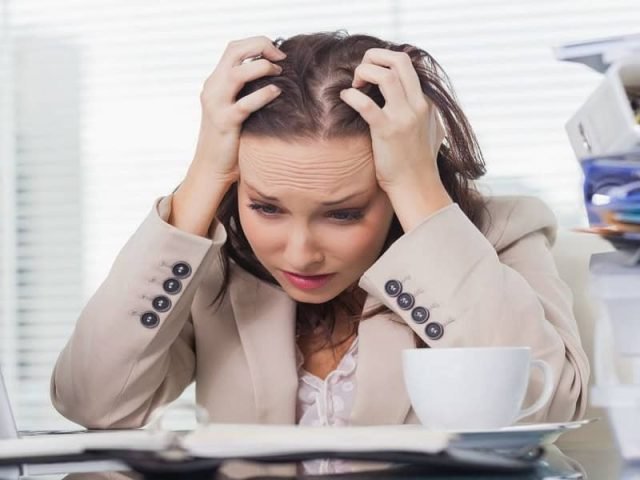 Áp lực tinh thần của tử vi tuổi Bính Thìn nữ mạng năm 2026 sẽ gia tăng đáng kể