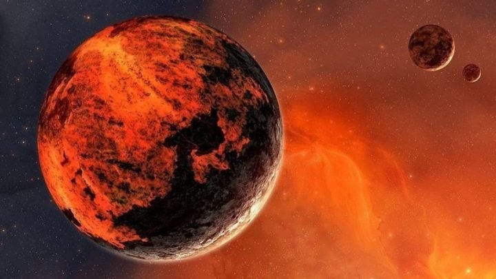 Con thuyền nhỏ trên biển động mạnh, miêu tả những thử thách và khó khăn khi cung Thiên Di gặp Hỏa Tinh, Linh Tinh.