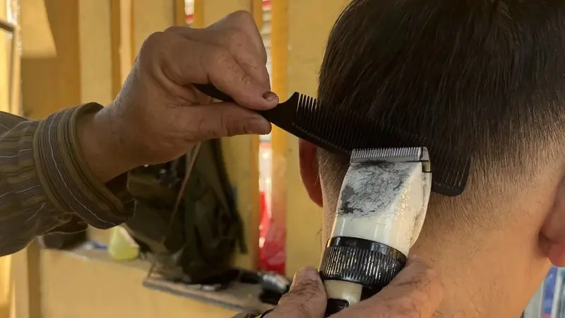 Hình ảnh minh họa sự may mắn và tài lộc khi chọn ngày tốt cắt tóc tháng 9 âm lịch theo phong thủy