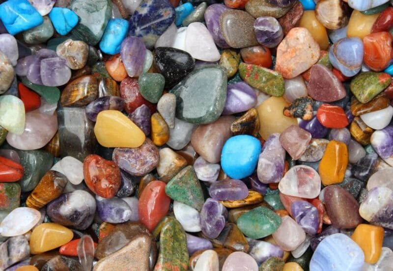 Nữ mạng tuổi Thân hợp với loại đá phong thủy nào để tăng cát khí