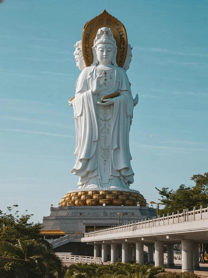ảnh Phật Quan Âm trắng ngọc