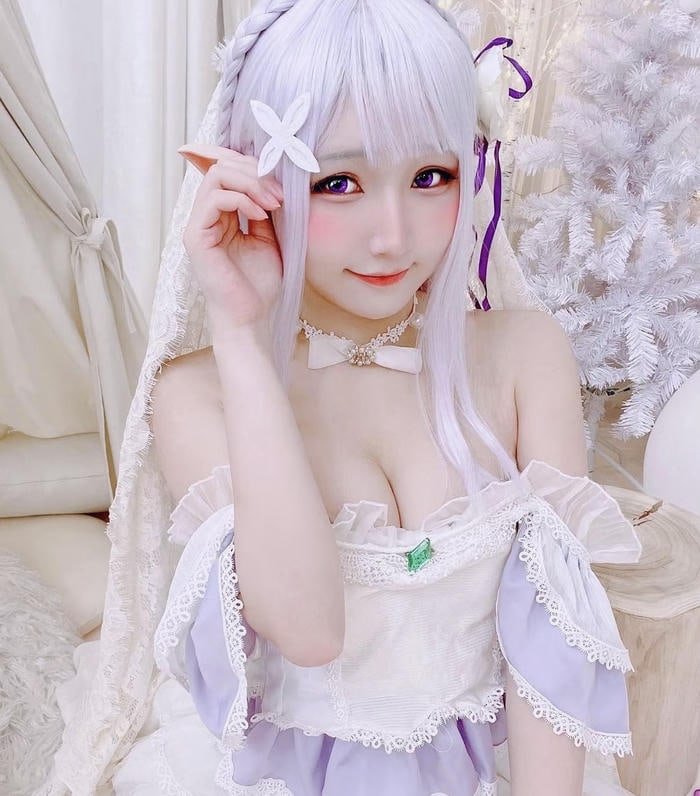 ảnh cosplay anime