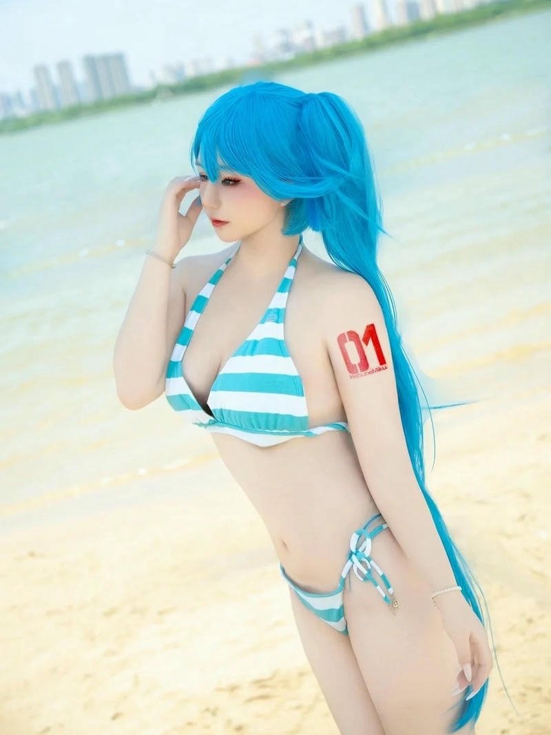 ảnh gái xinh cosplay mặc bikini xinh lung linh