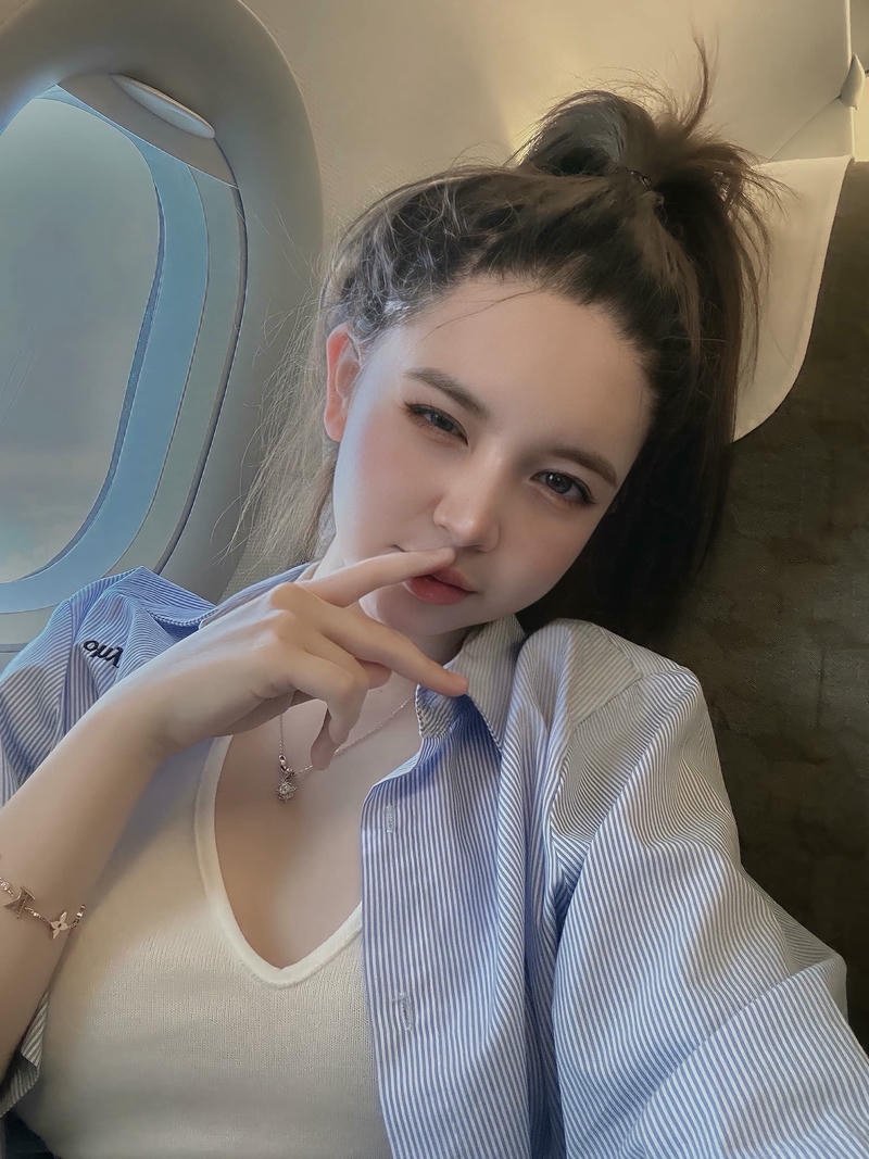 ảnh trần huyền châu sắc nét đẹp