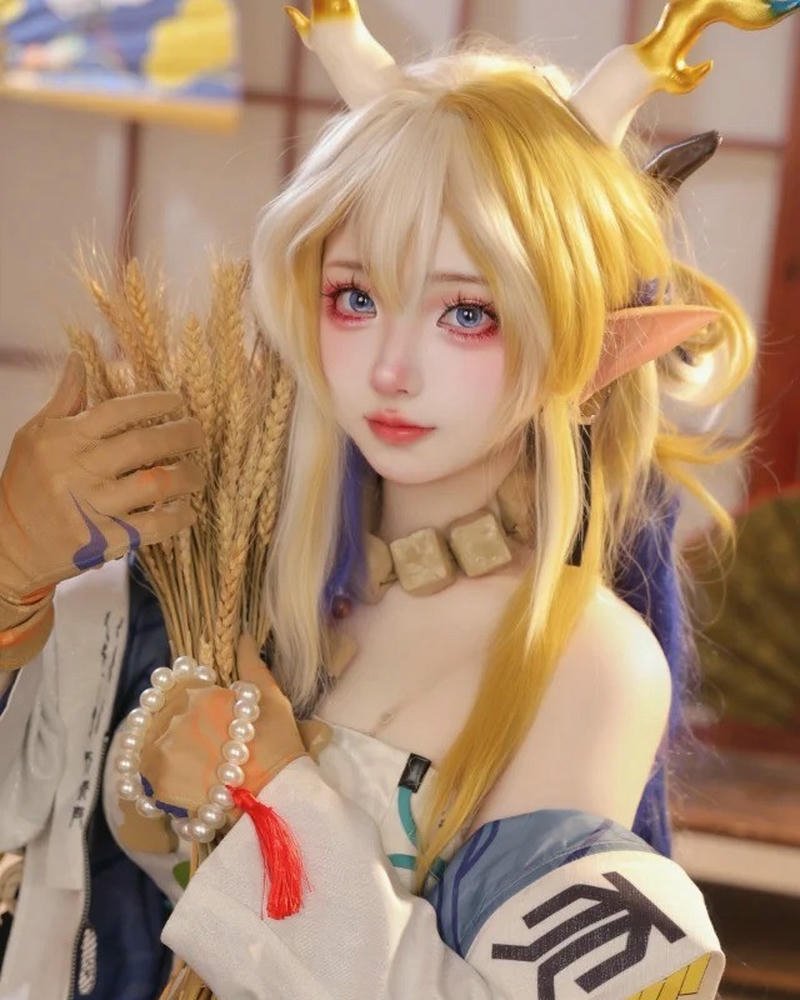 cosplay gái xinh nổi bật tinh khôi