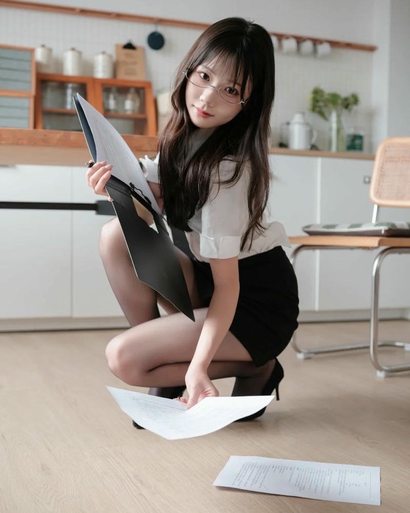 gái xinh cosplay nhẹ nhàng