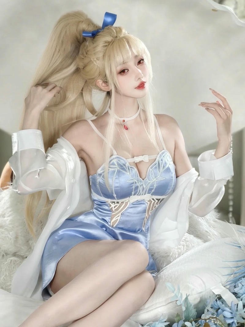 gái xinh cosplay nổi bật sắc nét