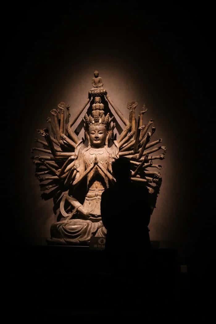hình Quan Thế Âm nghìn tay