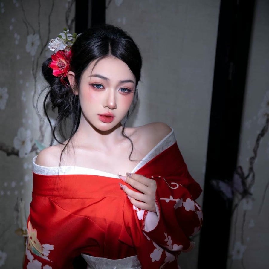 hình Trần Hà Linh chân thật