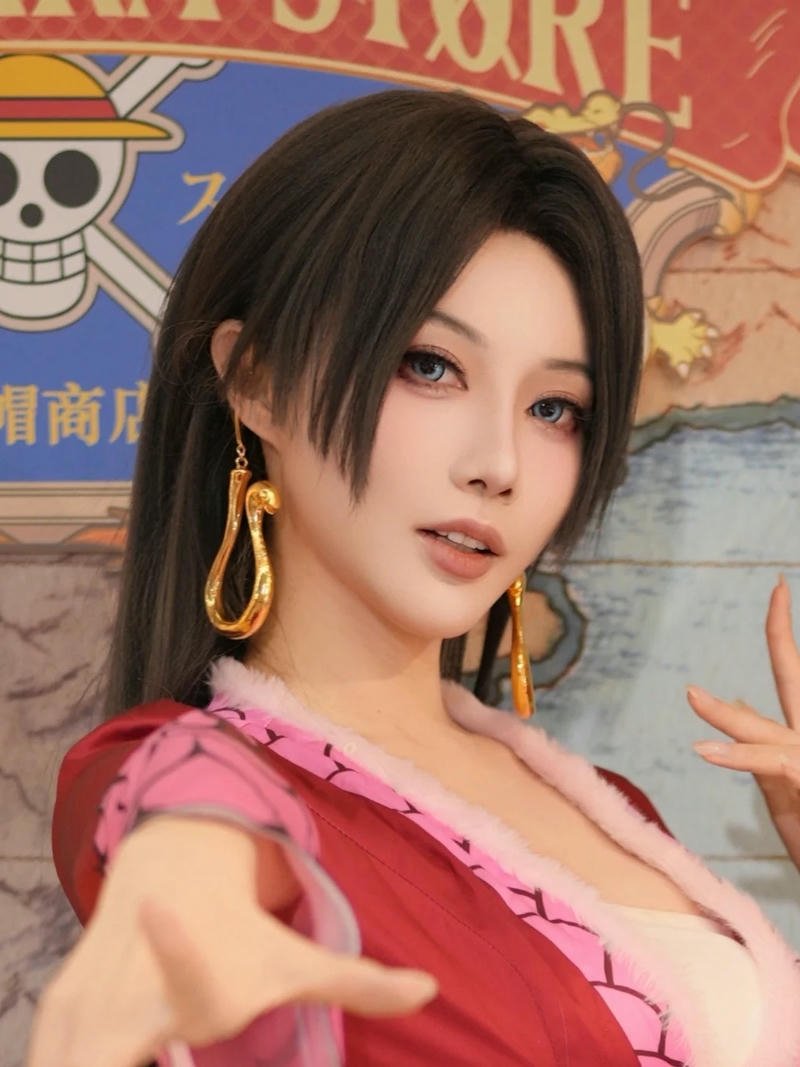 hình ảnh cosplay anime nữ nổi bật