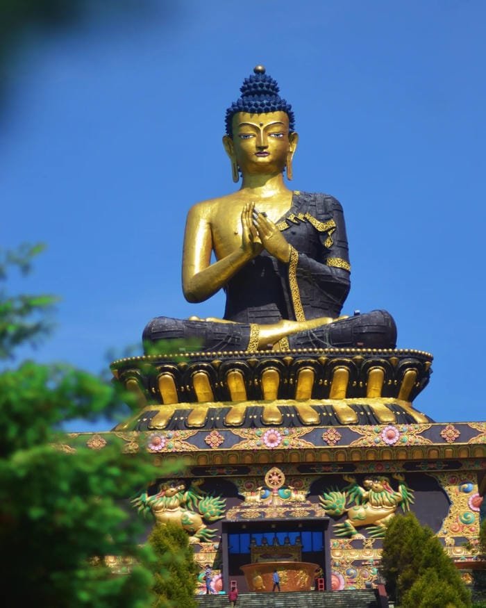 hình tượng Phật trong đền Ấn Độ