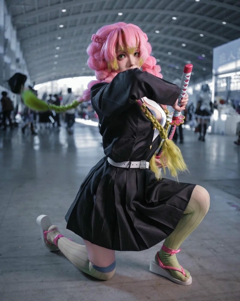 Cosplay luyến trụ phong cách anime Nhật Bản nổi bật