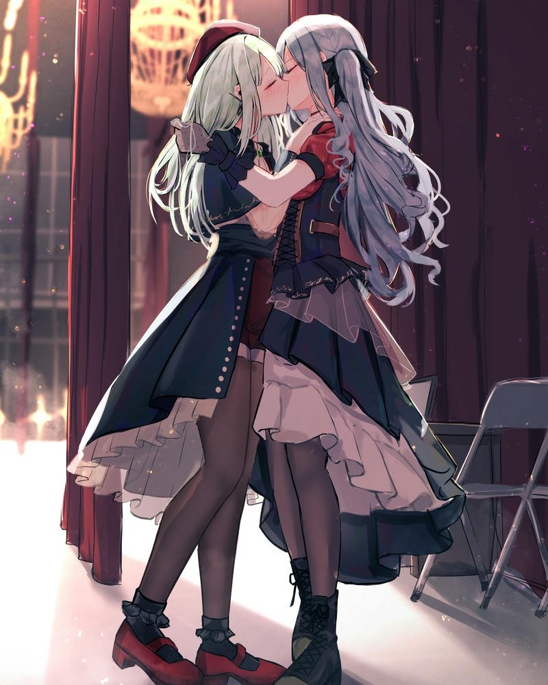 ảnh anime hôn nhau bên nhau