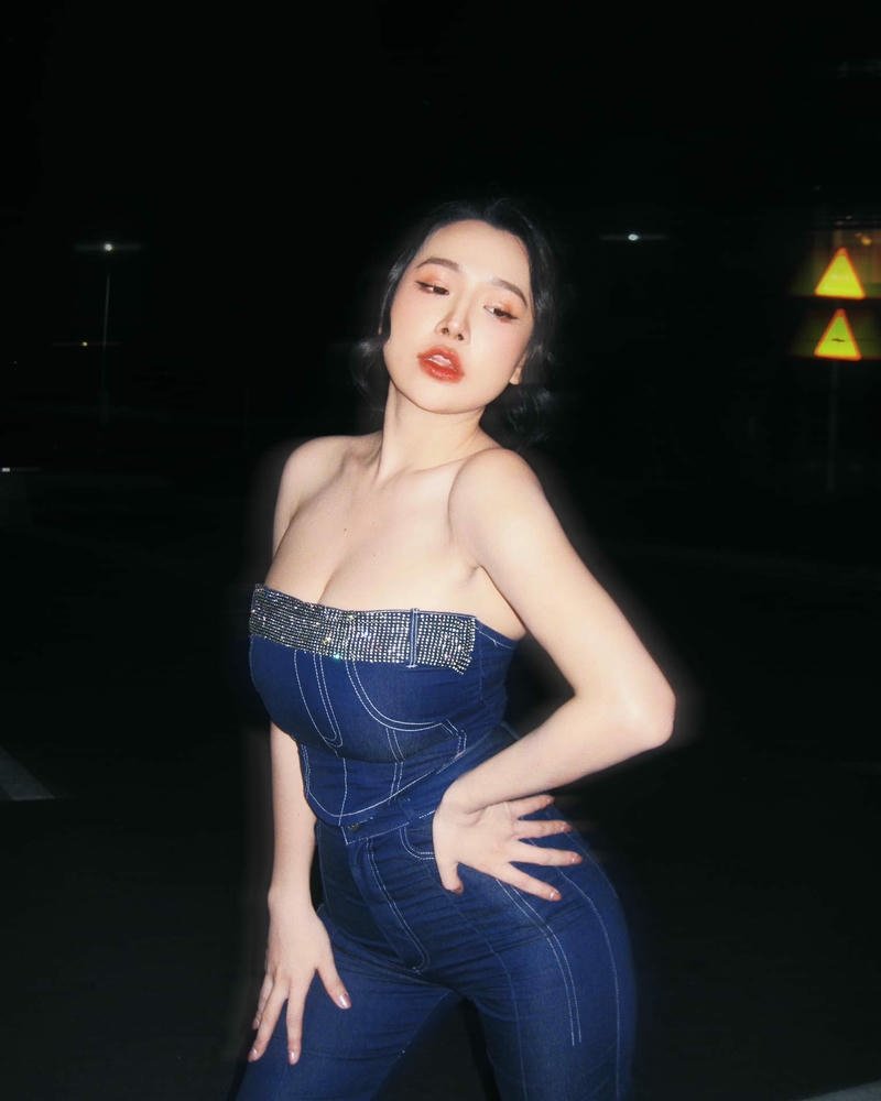 ảnh nóng viên vibi lộ hàng HD