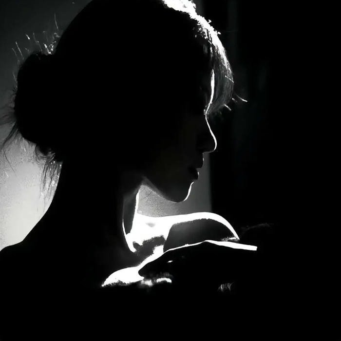 avatar đen trắng nghệ thuật