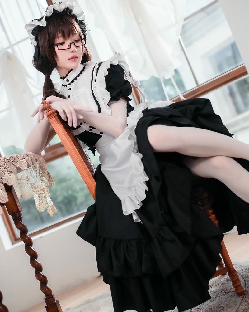 cosplay hầu gái phong cách