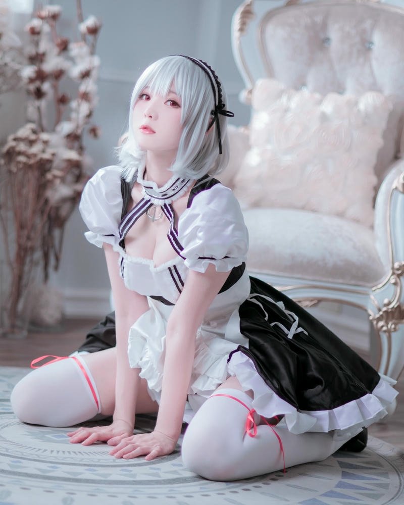 hình ảnh cosplay hầu gái vui nhộn