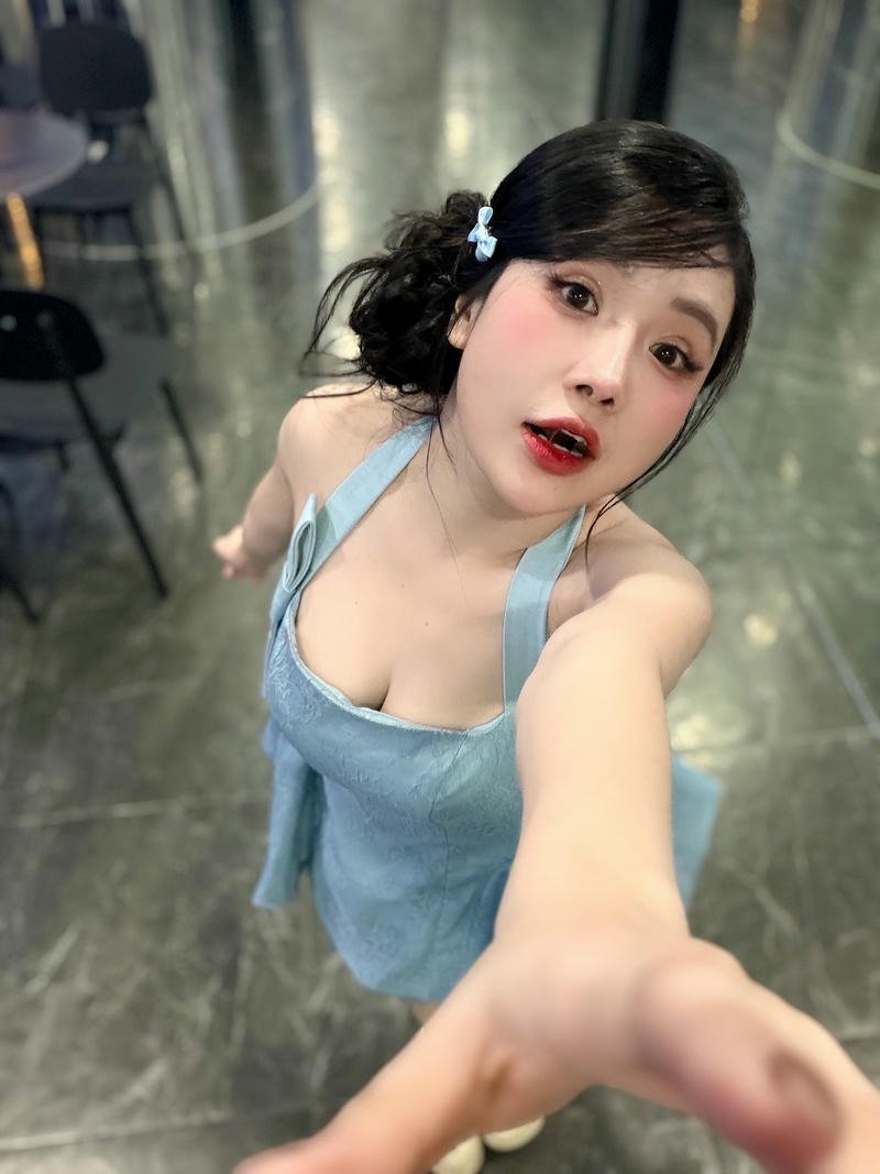 hình viên vibi lộ hàng concept rừng