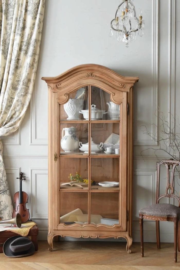 thiết kế tủ mang hơi hướng vintage