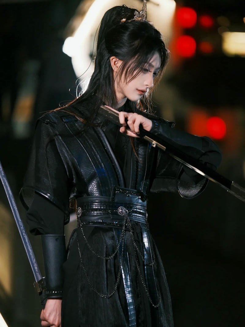 Ảnh cosplay cổ trang Trung Hoa bố cục hài hòa