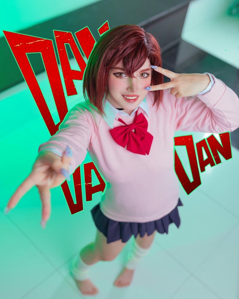 Ảnh gái xinh cosplay nhân vật anime phong cách hiện đại