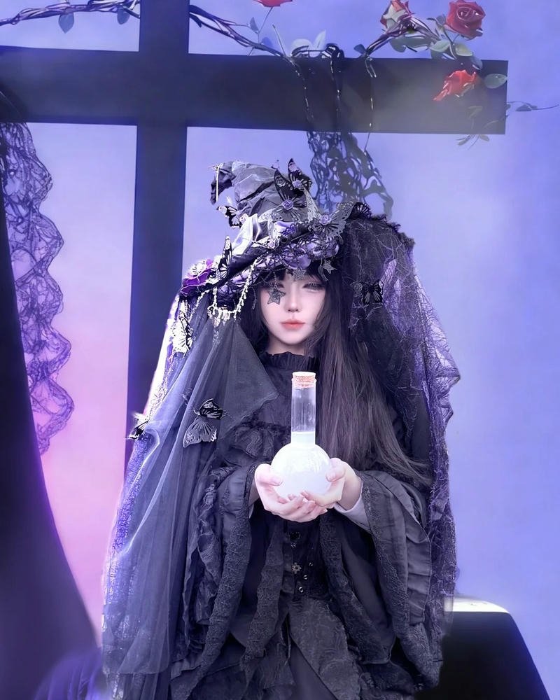 Ảnh tạo hình cosplay phù thủy đậm chất phép thuật