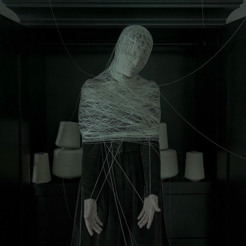 Avatar ảnh đen buồn phong cách lạnh