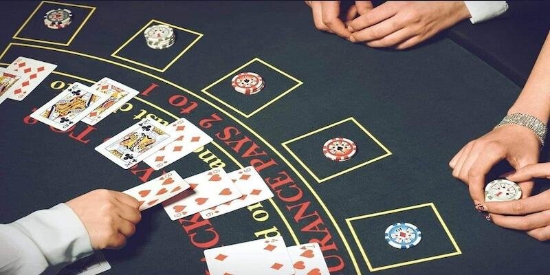 Xì Dách - Thử Vận May, Nhận Ngay Phần Thưởng Khủng Cach-chia-bai,-rut-bai-va-tinh-diem-trong-xi-dach