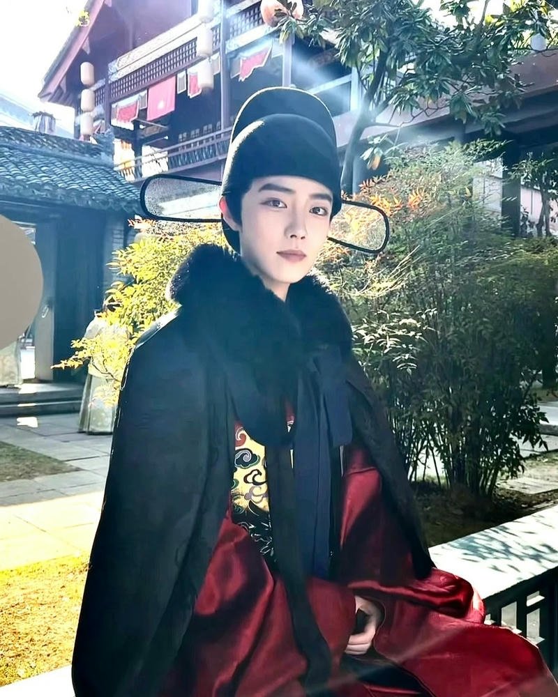 Cổ trang ảnh cosplay nghệ thuật bố cục đẹp