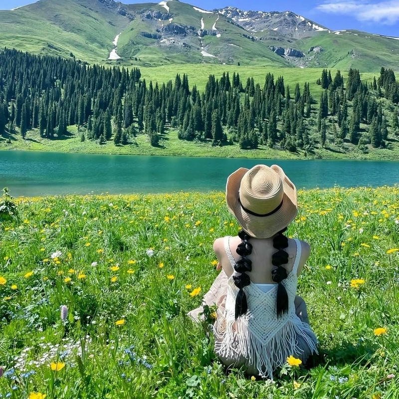 Hình ảnh avatar nữ che mặt phong cách nghệ