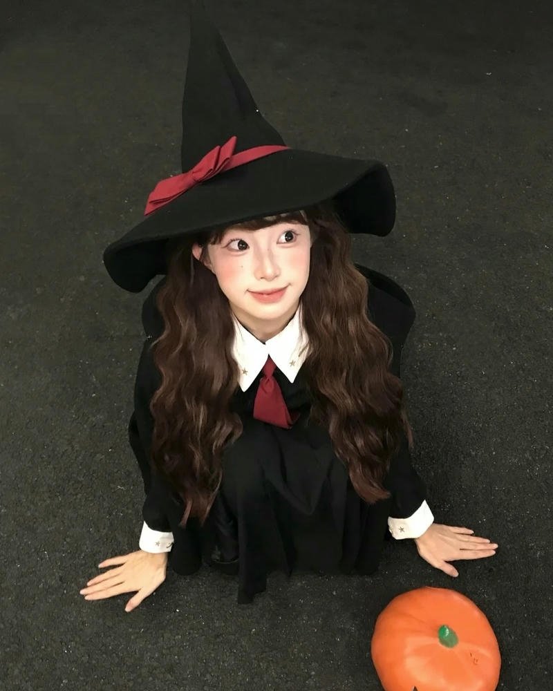 Hình ảnh cosplay phù thủy Halloween trang phục đẹp