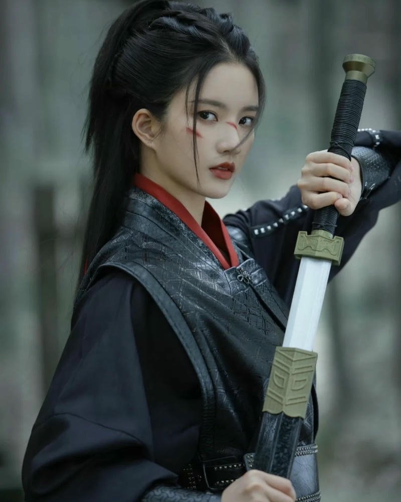 Hình cosplay cổ trang Trung Quốc ánh sáng điện ảnh