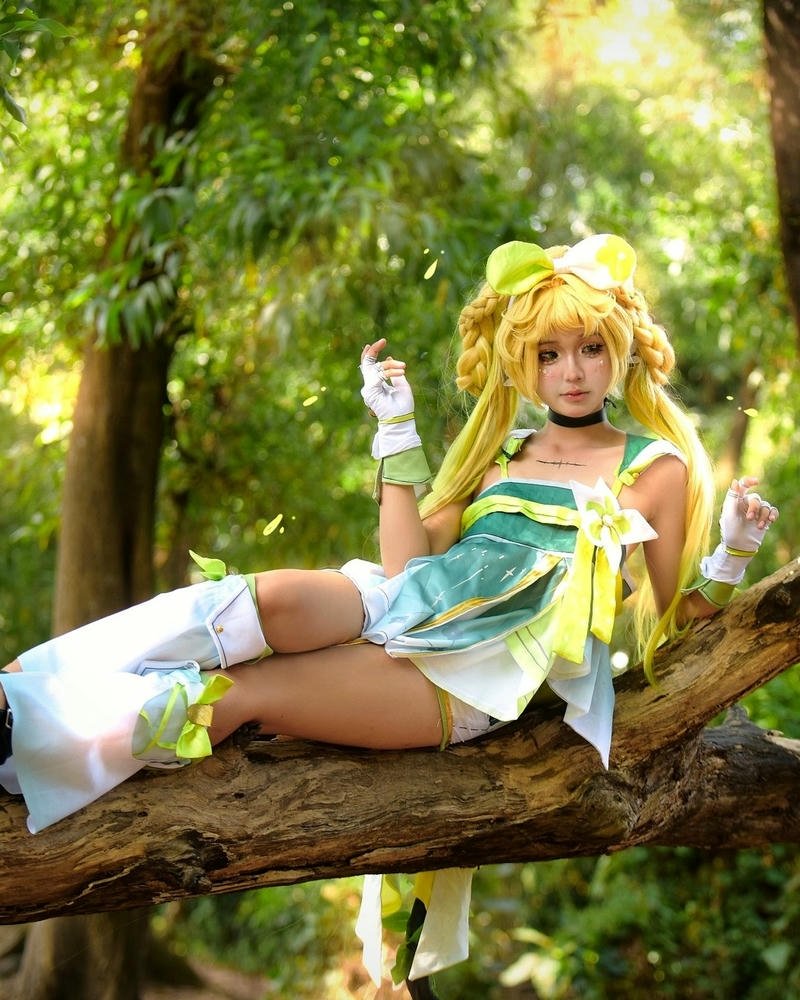 Mai Phương cosplay kimono truyền thống hoa văn đẹp mắt